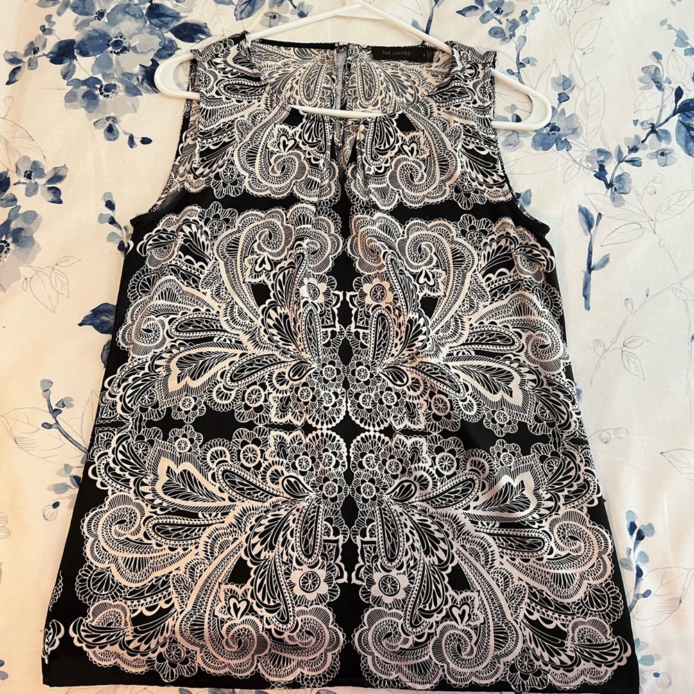 Sleeveless blouse in EUC